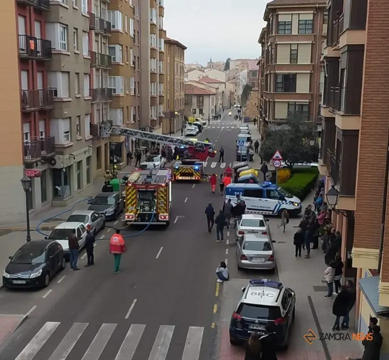 incendio en una vivienda en la calle Puerta Nueva de Zamora_2
