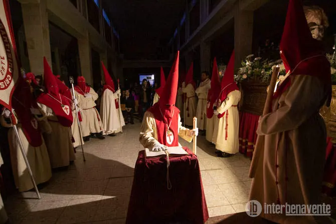 Acto de jura de silencio en Benavente. Fotografía: Interbenavente