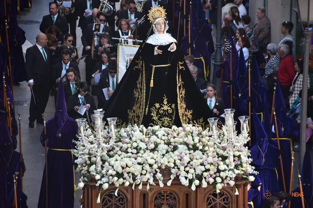 San Vera Cruz vuelve a desfilar por las calles de una abarrotada Zamora_2