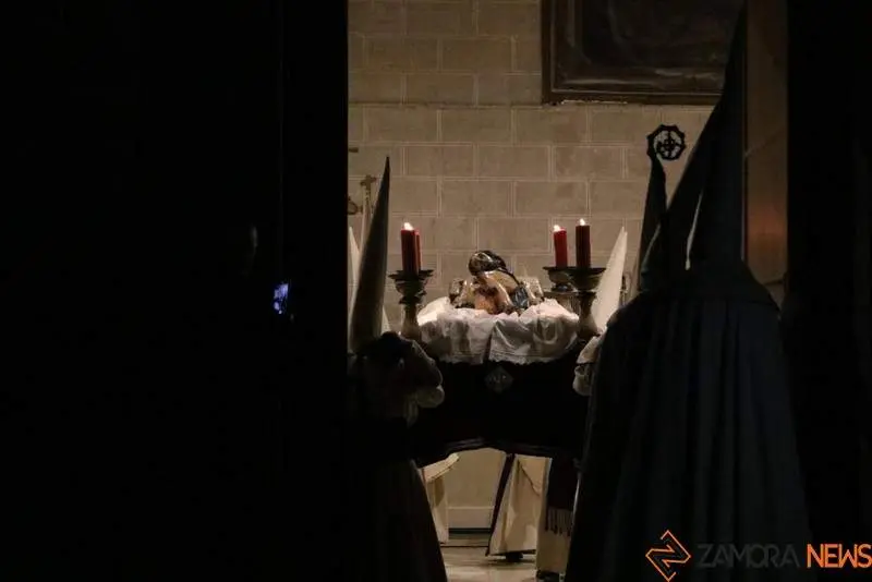 Procesión Jesús Yacente (14)