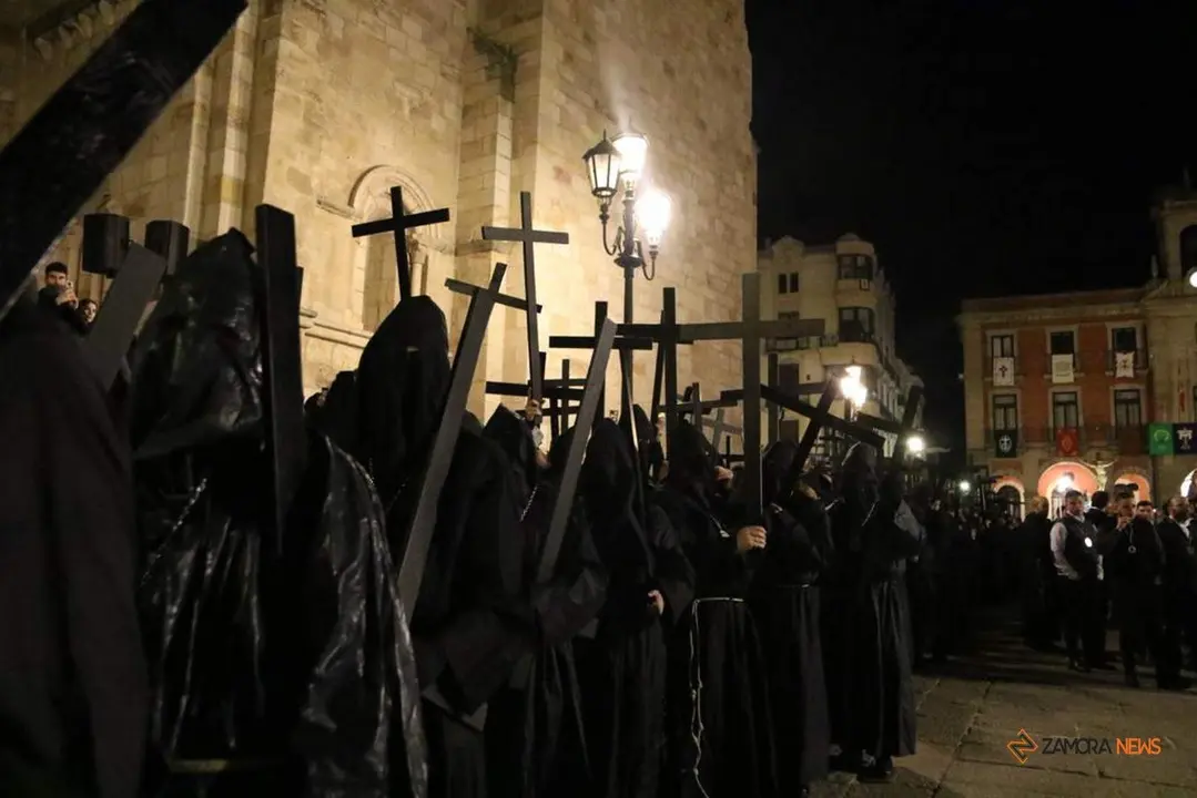 Salida de la cofradía de Jesús Nazareno_12
