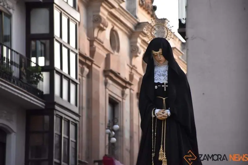 Procesión Virgen de la Soledad (14)