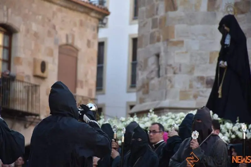 Procesión Virgen de la Soledad (48)