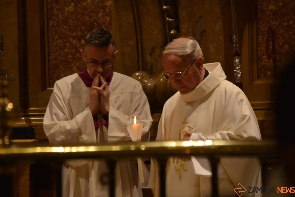 Vigilia Pascual Luz y Vida