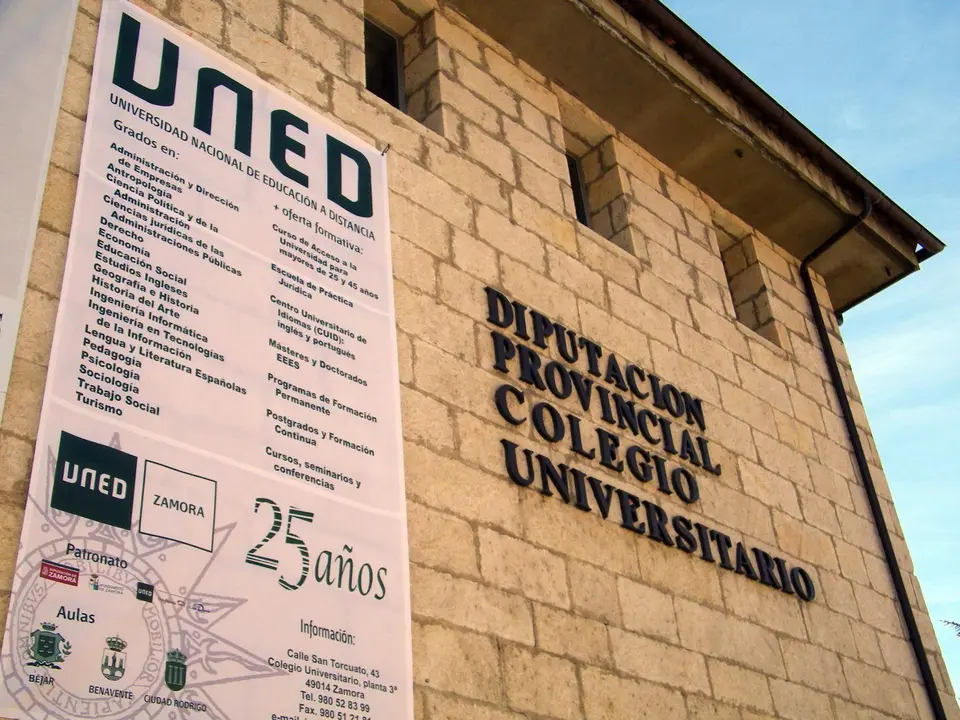 UNED Zamora Colegio Universitario