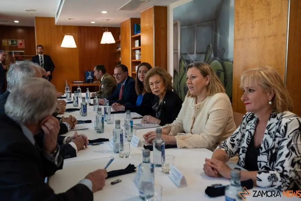 VISITA DE LA REINA SOFÍA AL BANCO DE ALIMENTOS DE ZAMORA