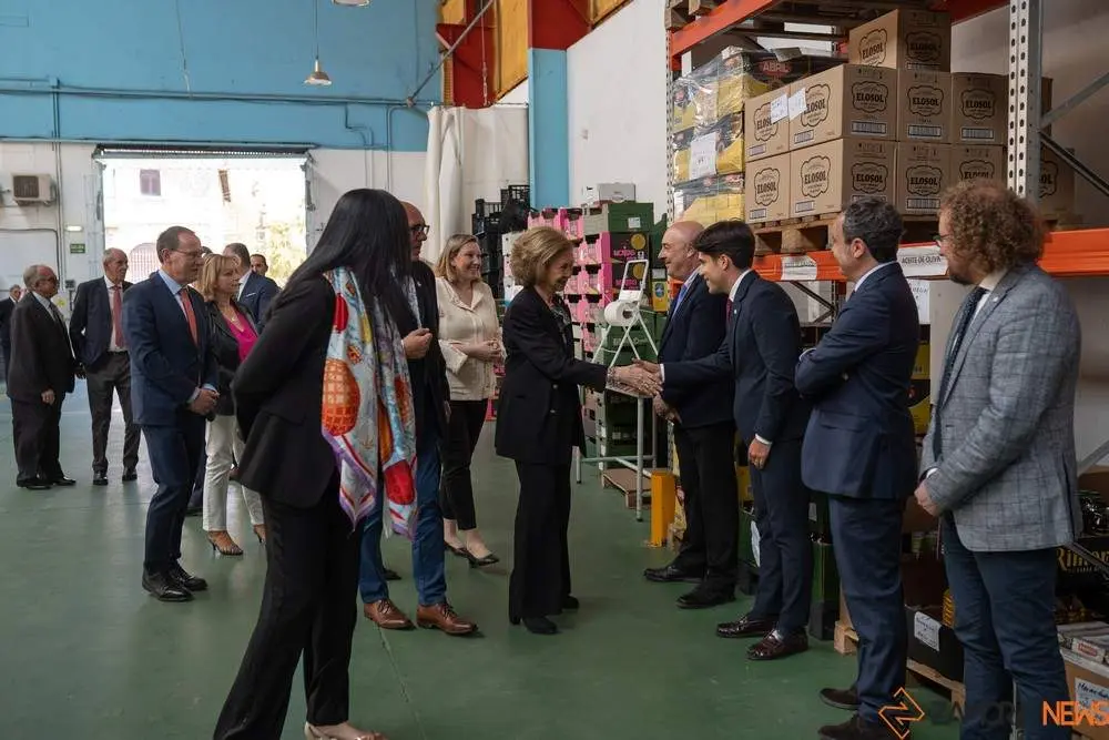 VISITA DE LA REINA SOFÍA AL BANCO DE ALIMENTOS DE ZAMORA