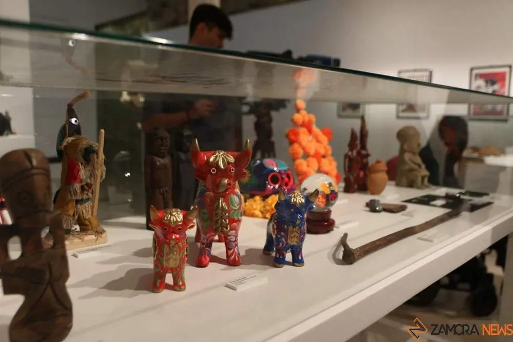 inauguración gabinete curiosidades Alhóndiga_7