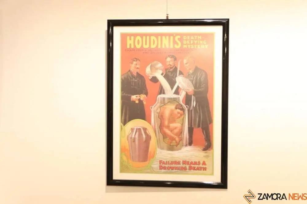 inauguración gabinete curiosidades Alhóndiga_16