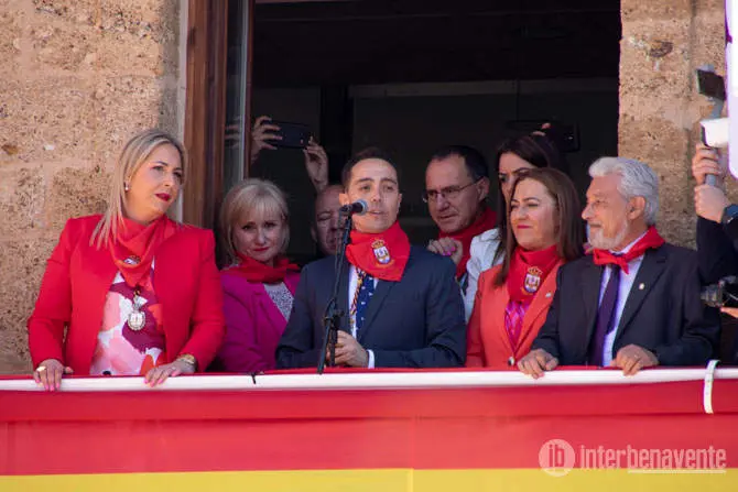 Toro Enmaromado Fiestas imagen Interbenavente