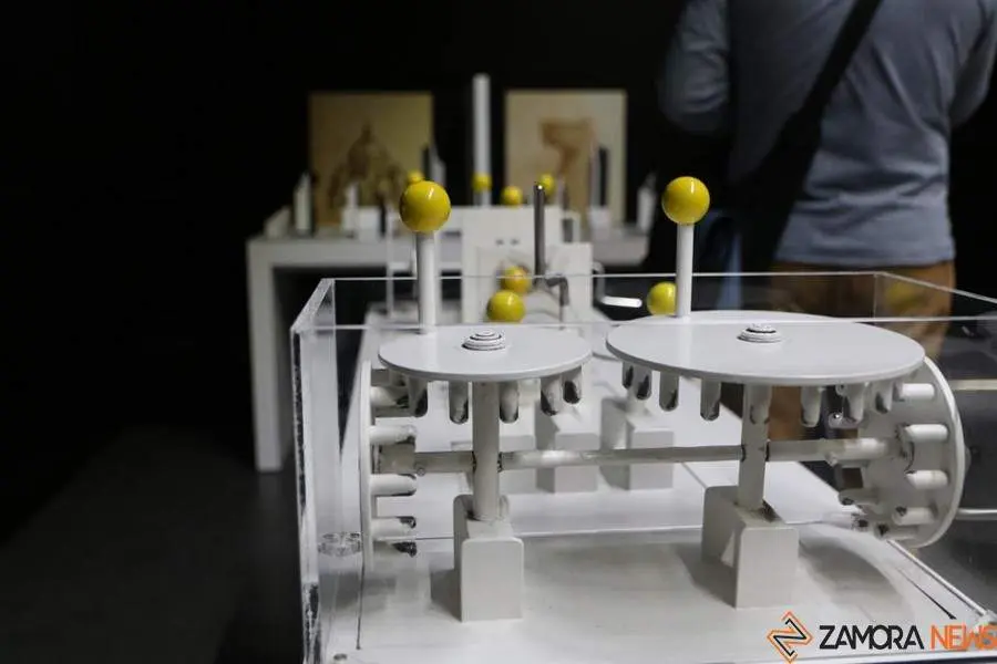 Exposici&oacute;n Leonardo Davinci caixa (4)