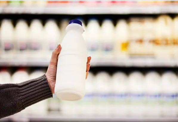 Fotograf&iacute;a de archivo de leche