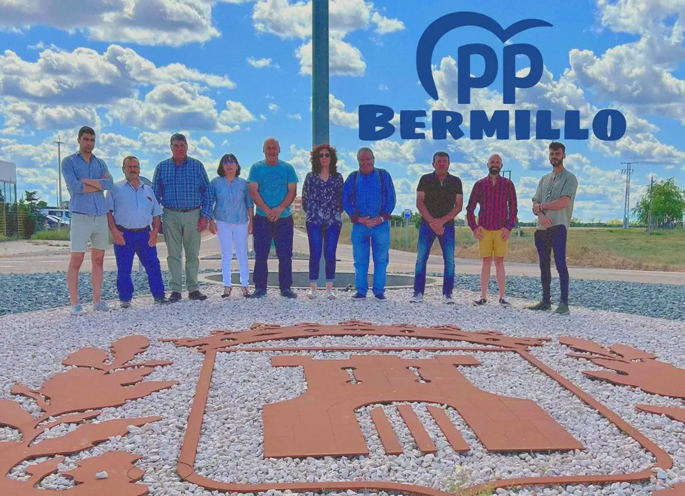 Angelines Martínez y su lista al completo en la candidatura por Bermillo de Sayago para los comicios municipales