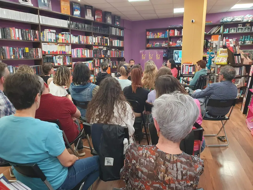 Presentación Nando López con su novela "Los elegidos" en Ler Zamora