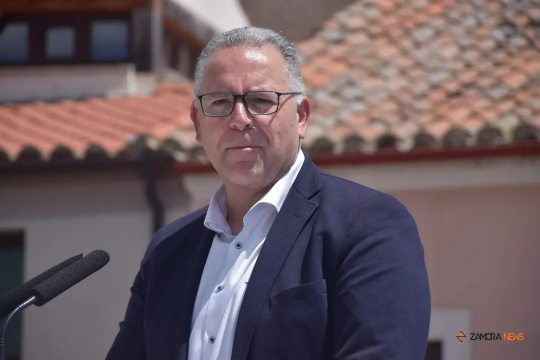 Jesús María Prada durante su primer meeting de campaña