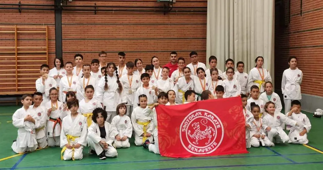 Club Shotokan Karate Benavente  en el Campeonato Provincial por Edades de Zamora