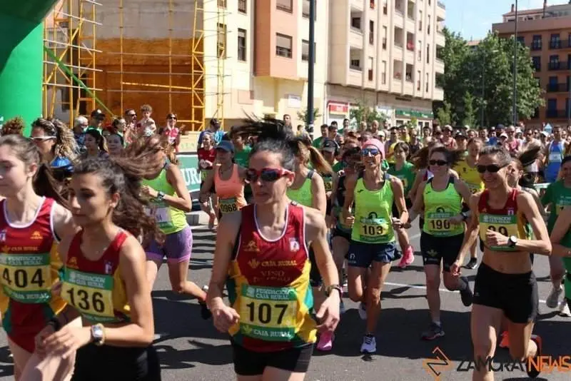 Carrera Cerco de Zamora a beneficios de AZDEM del año 2022
