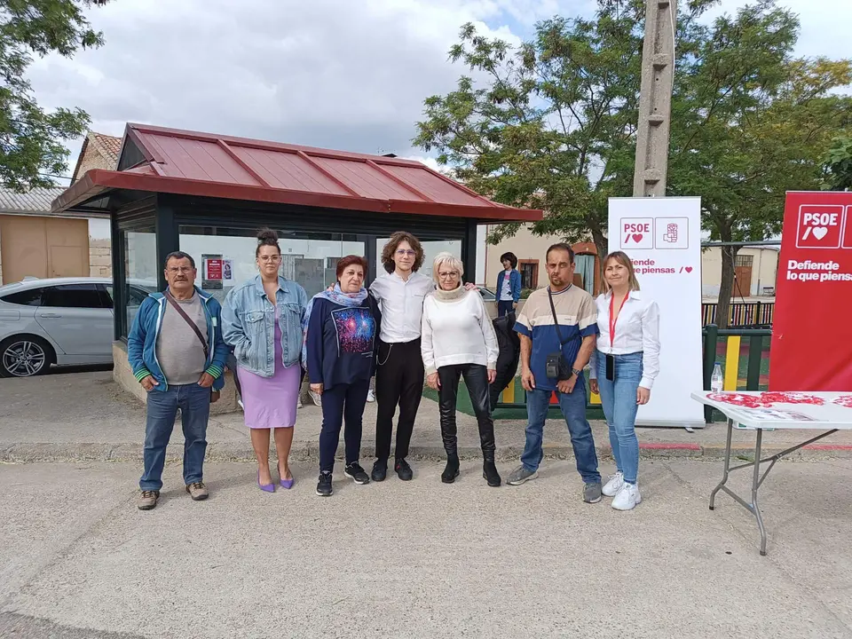 PSOE Valcalbado. Mesa informativa 21-Mayo-2023