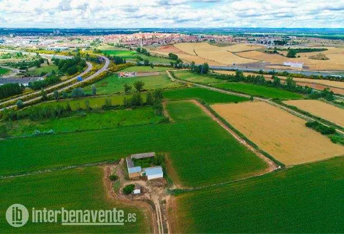 Poyecto Puerta del Noroeste. Fotografía: Interbenavente