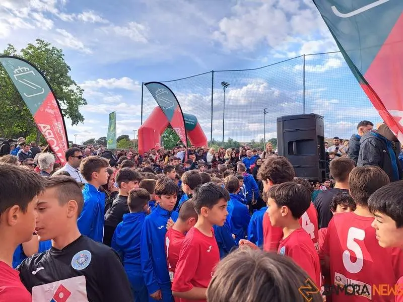 Todos los participantes del sábado se dan cita en Valorio