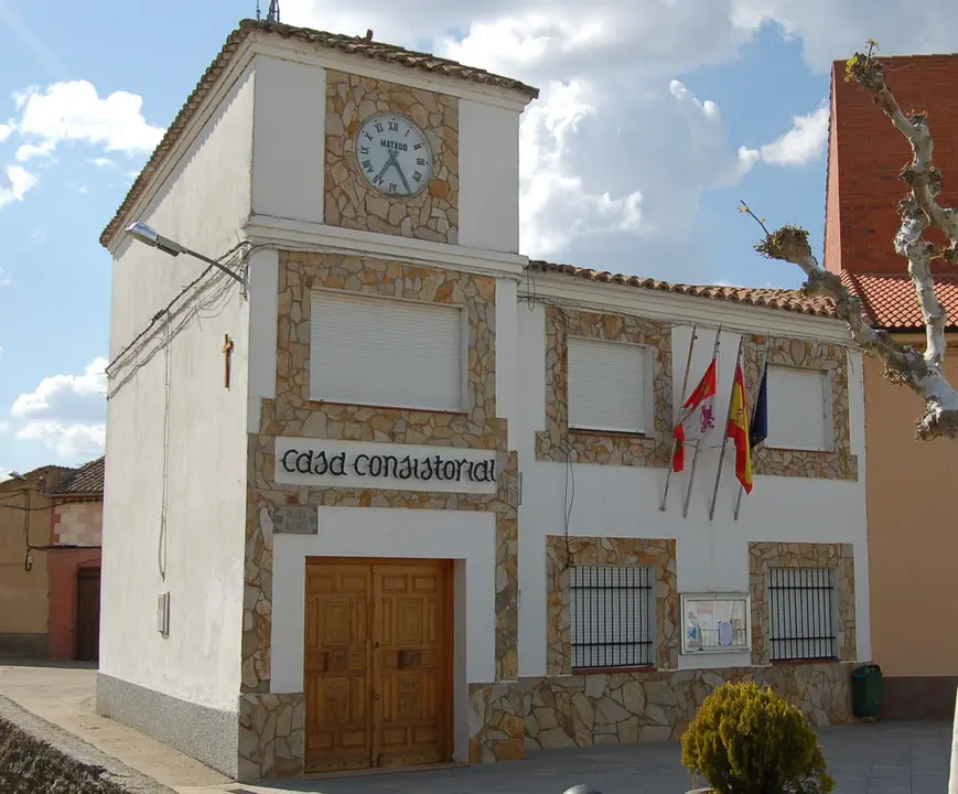 Ayuntamiento de Burganes de Valverde