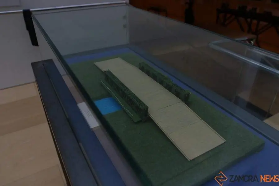 Exposici&oacute;n Fuerzas Armadas_12