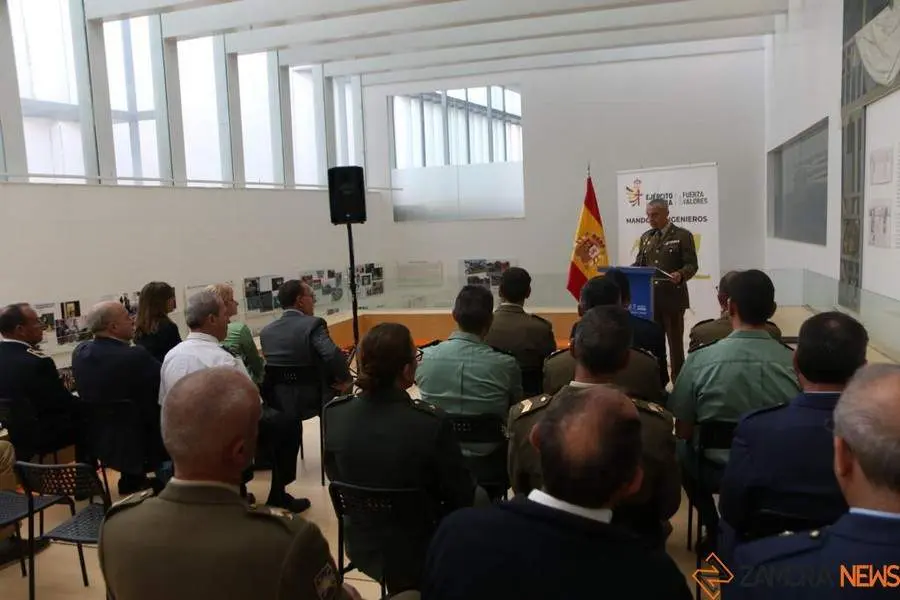Exposici&oacute;n Fuerzas Armadas_19