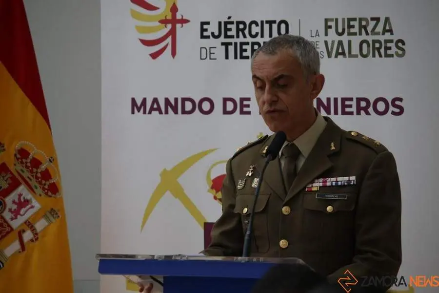 Exposici&oacute;n Fuerzas Armadas_21