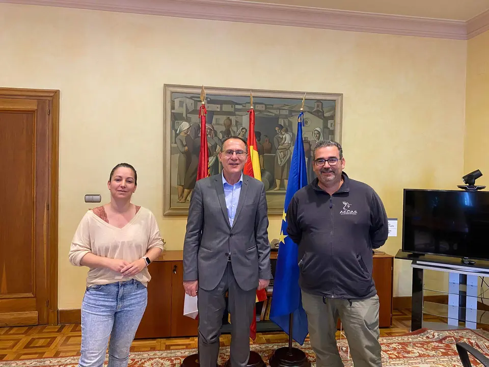 reunión agricultores solidarios