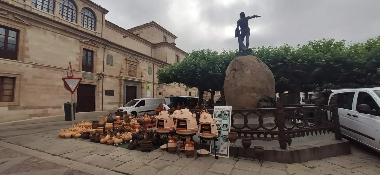 Puesto de la Feria de Alfarería