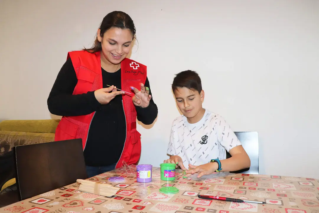 Infancia Hospitalizada cruz roja