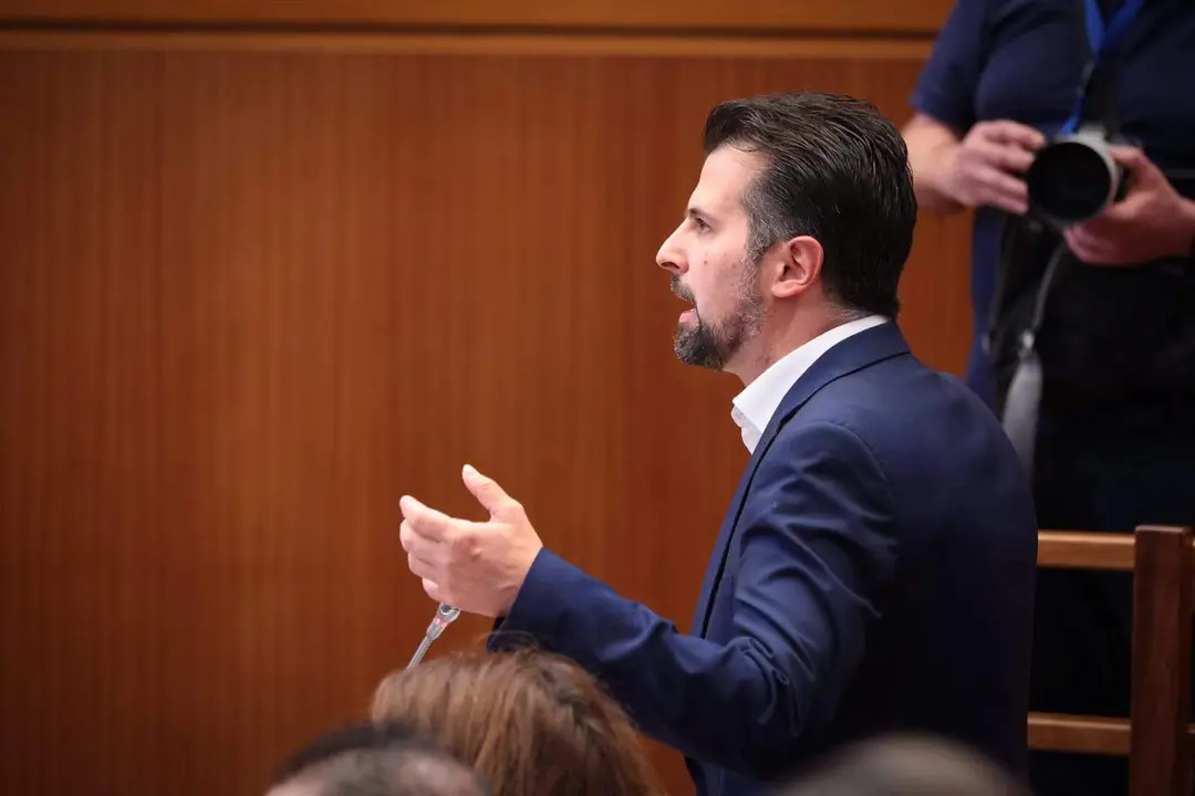 Luis Tudanca durante su intervención en las Cortes de CyL
