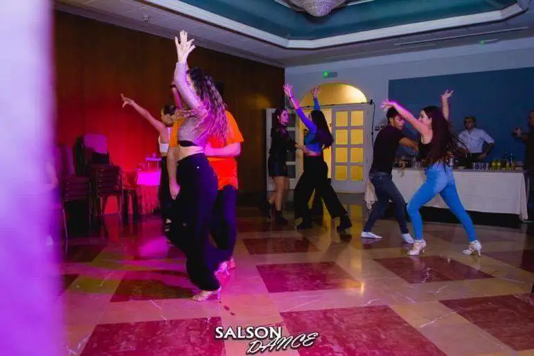 Salson Dance