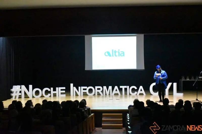 Zamora respalda a los ingenieros informáticos de Castilla y León