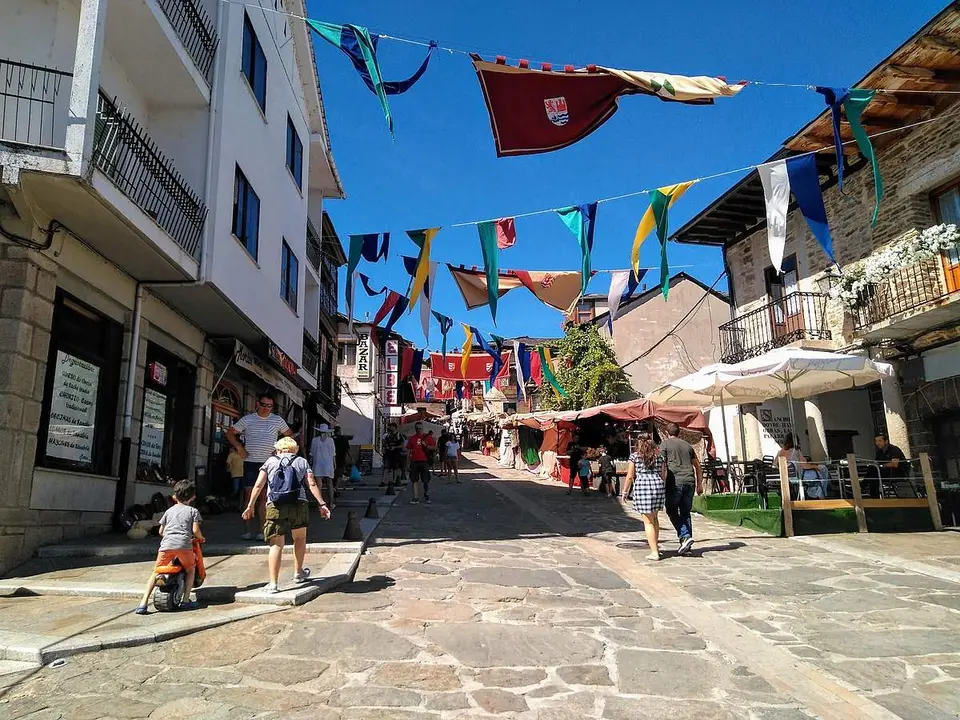 Mercado_medieval_en_Puebla_de_Sanabria