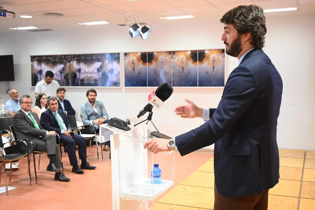 Juan García-Gallardo presenta las conclusiones del informe Nielsen