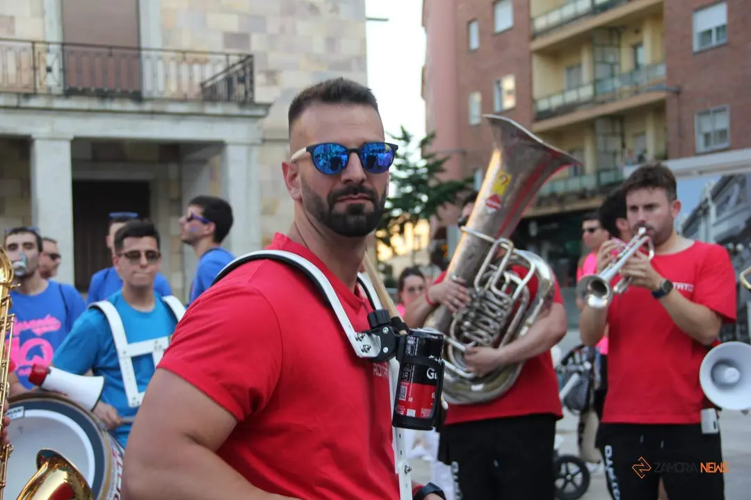 Desfile de peñas jogueras de San Juan_57