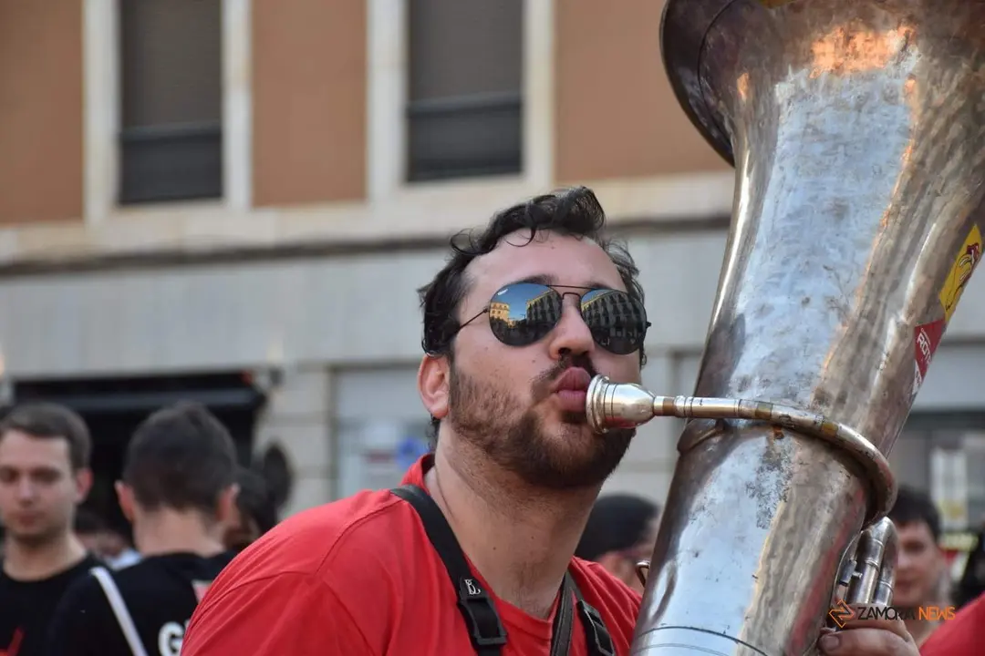 Desfile de peñas jogueras de San Juan_18