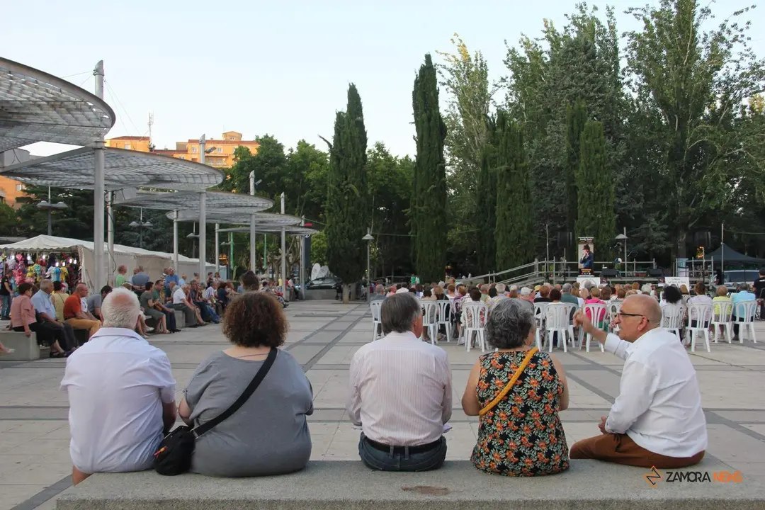 Ambiente San Pedro en La Marina