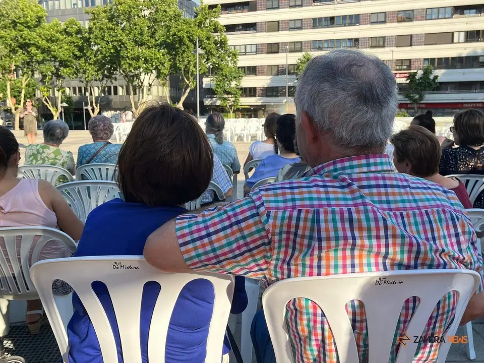 Tango argentino en la plaza de La Marina_2
