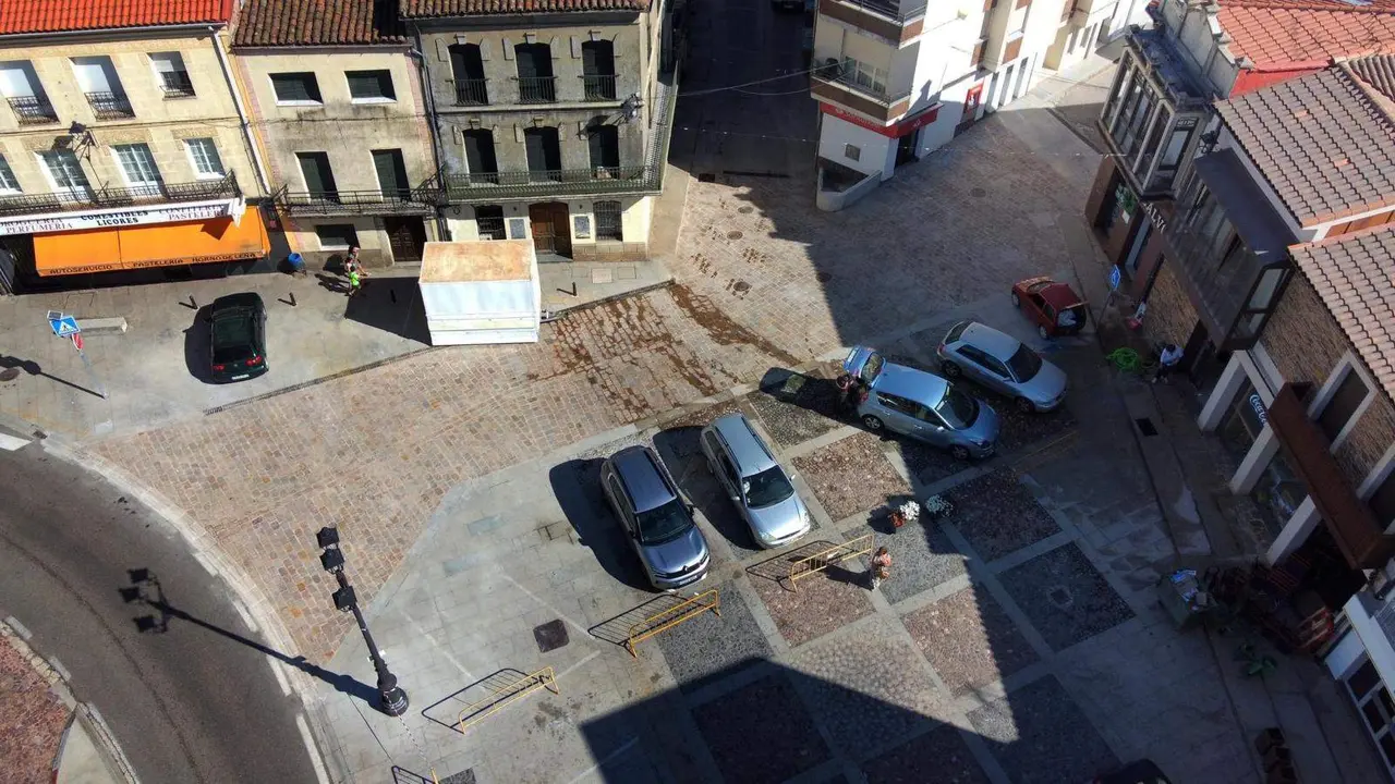 Plaza mayor de Alcañices