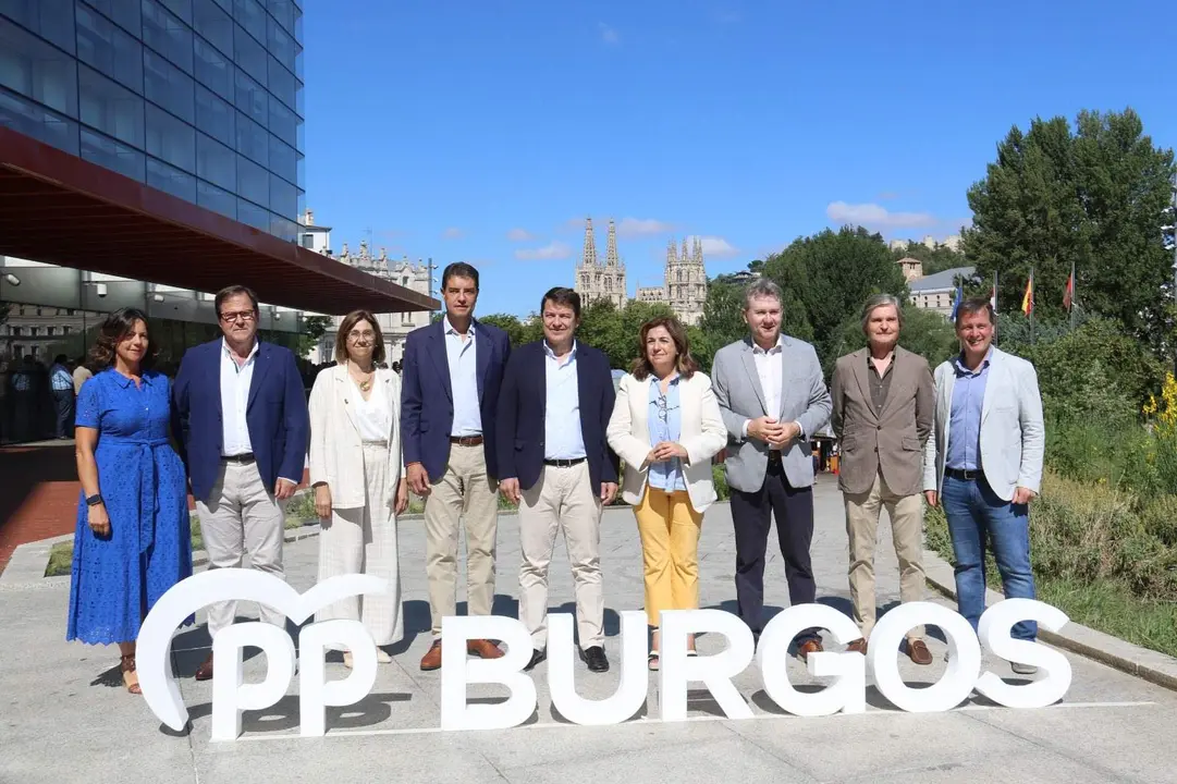 Mañueco durante el acto de presentación de las candidaturas al Congreso y Senado del PP de Burgos