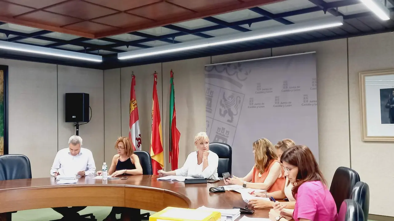 Comisión M.A y Urbanismo julio (1)