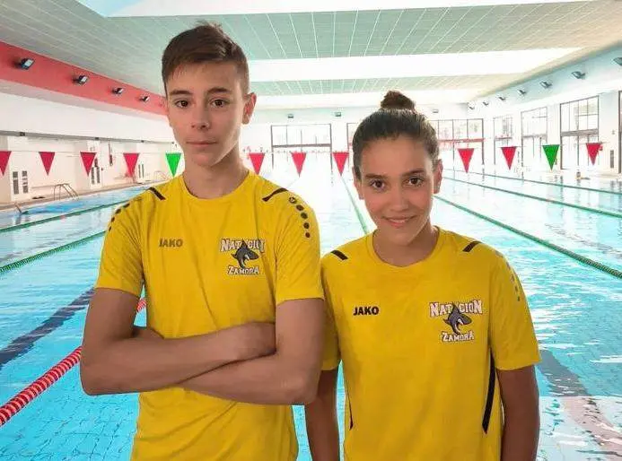 África y Abel Natación Zamora
