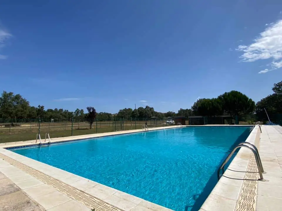 Piscina municipal San Vitero. Fotografía: Ayuntamiento de San Vitero