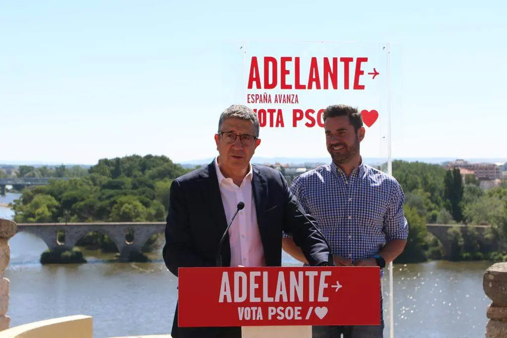 Patxi López en su visita a Zamora