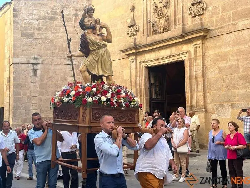 Procesión San Cristóbal (9)