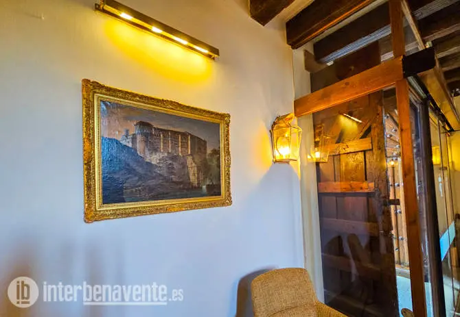 El cuadro del antiguo castillo ya preside la entrada al Parador de Turismo vía Interbenavente.es