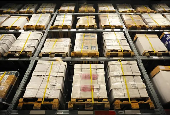 Fotografía de archivo bastidor de almacenamiento