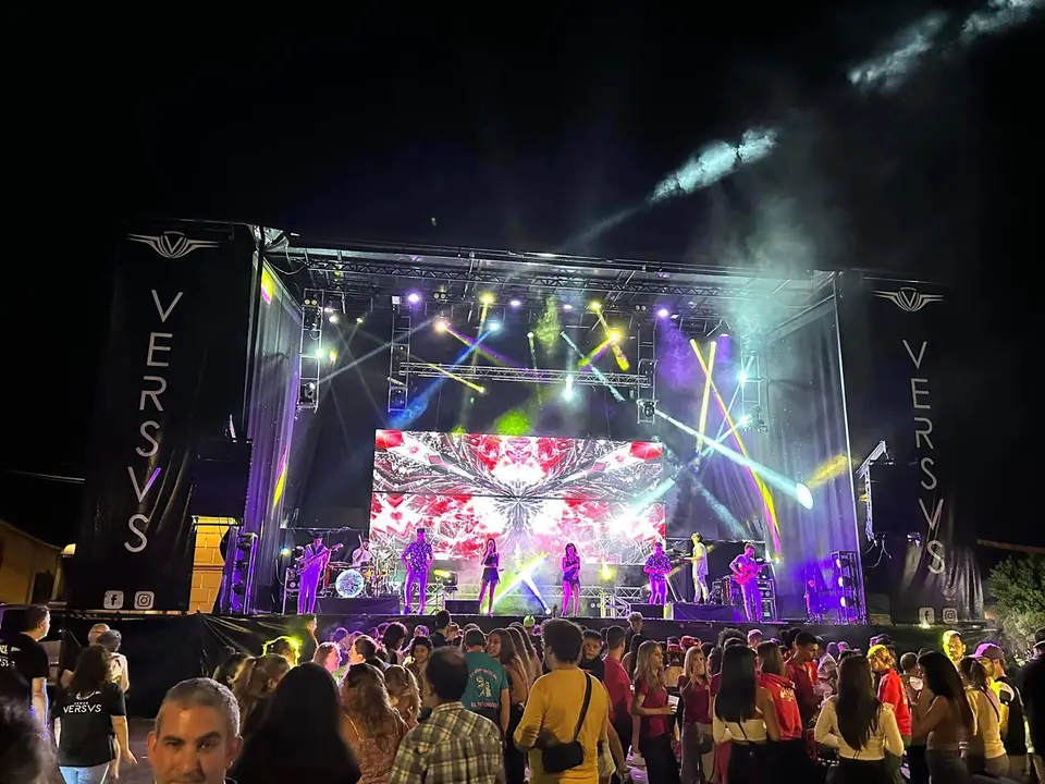 Orquesta Versus vía Ayuntamiento ElPerdigón